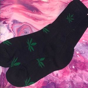 Leaf socks